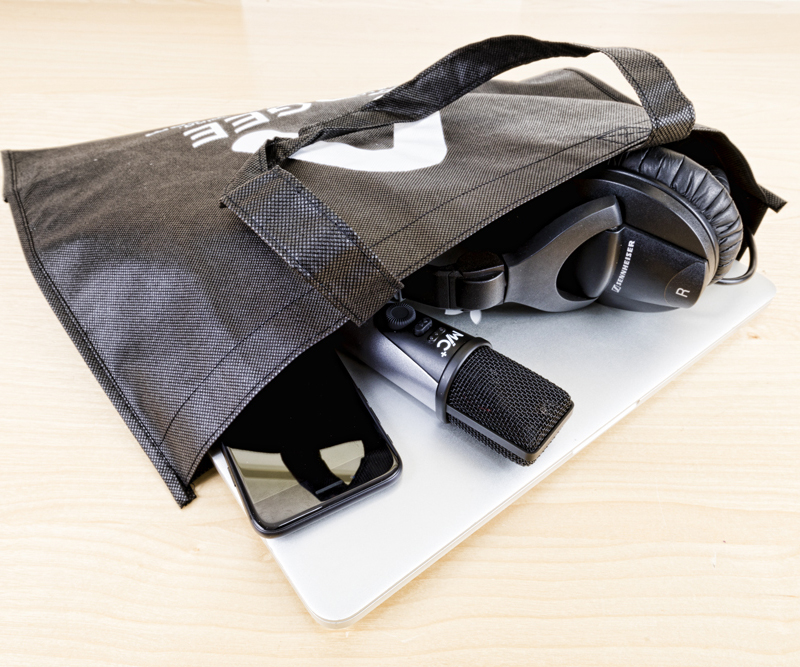 Apogee recording studio travel bag with MiC Plus